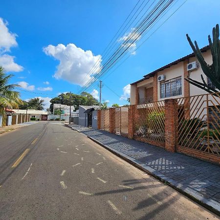 Casa com PISCINA próximo ATRATIVOS / wifi / garagem Foz do Iguaçu Exterior foto