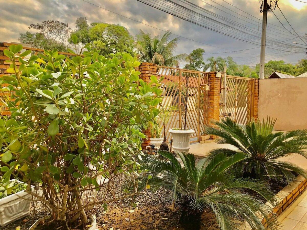 Casa com PISCINA próximo ATRATIVOS / wifi / garagem Foz do Iguaçu Exterior foto