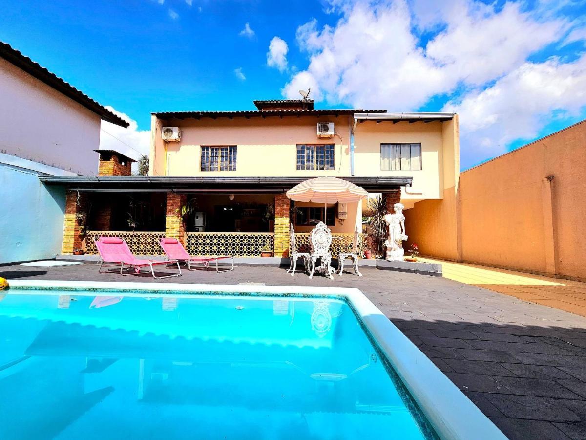 Casa com PISCINA próximo ATRATIVOS / wifi / garagem Foz do Iguaçu Exterior foto